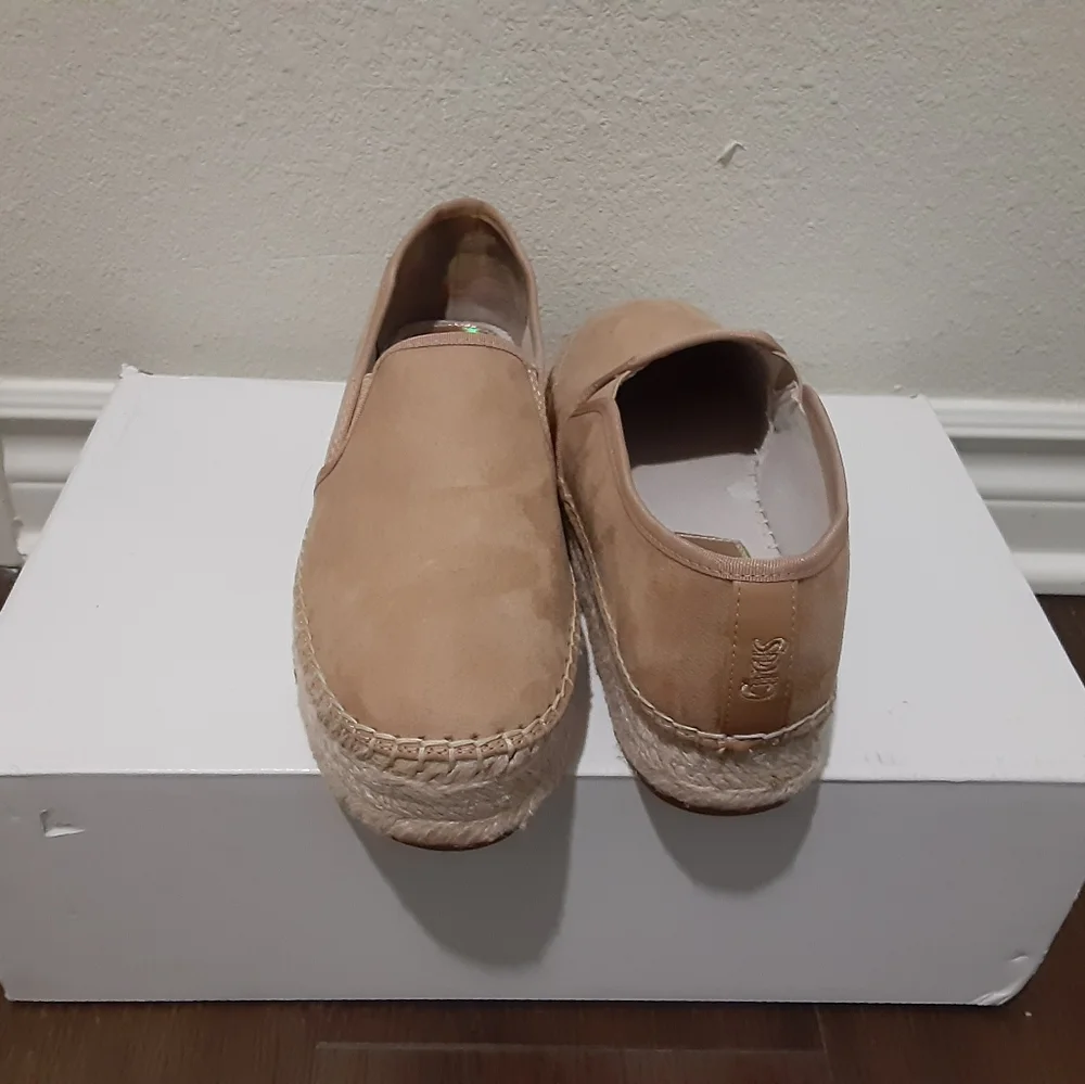Circus by Sam Edelman Tan Espadrille Platform Slip-Ons
